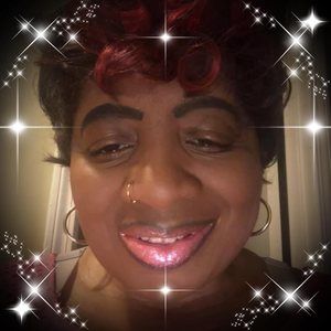 Meet your Posher, Mavis